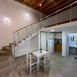 Vila Anxhelo, Vlorë