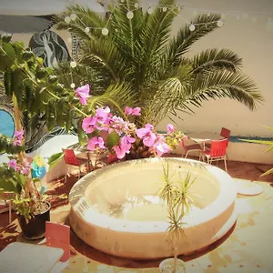 The White Butterfly , Lagos Portogallo